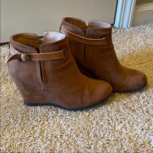 Maurice’s Brown Suede Booties Size 9